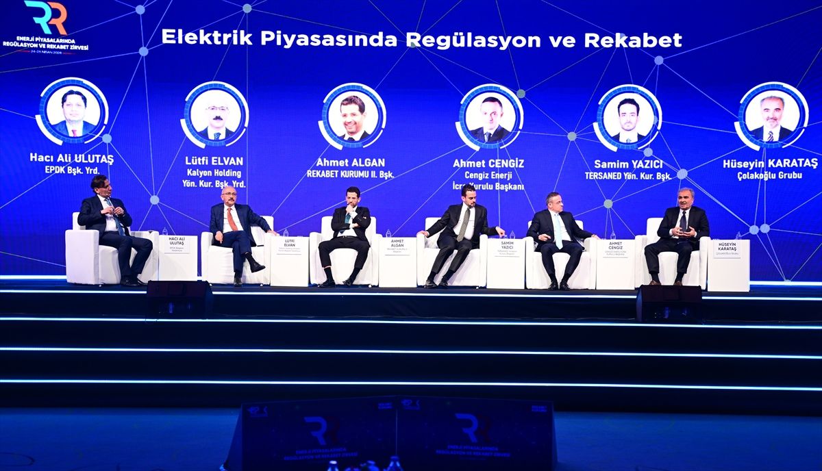 Antalya'da 'Elektrik Piyasasında Regülasyon ve Rekabet' paneli düzenlendi