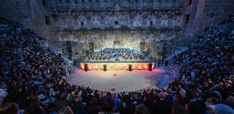 Antalya'da 'Kökten Geleceğe Maarif Yolcuları' temalı konser düzenlendi