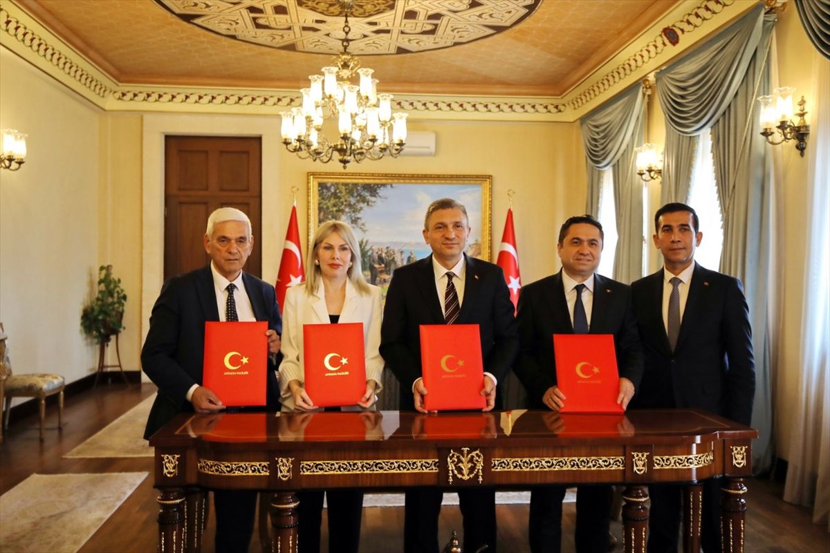 Antalya'da Muhtarlar Akademisi Eğitim Programı İş Birliği Protokolü İmzalandı