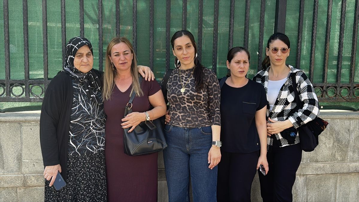 Antalya'da parkta bir kişiyi bıçaklayarak öldüren sanığa müebbet hapis cezası