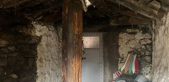 Ardahan'da kar nedeniyle ev ve ahırda göçük meydana geldi