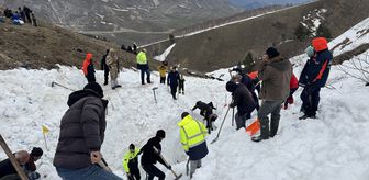 Artvin'de çığ altında kalan çobanı arama çalışmaları sürüyor