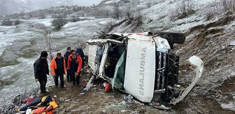 Artvin'de uçuruma devrilen ambulanstaki 1 kişi öldü, 4 kişi yaralandı