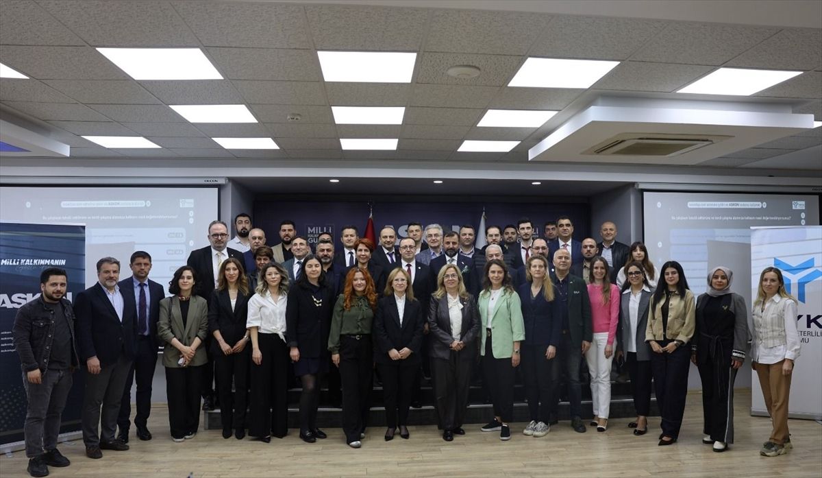 ASKON ile Mesleki Yeterlilik Kurumu tekstil sektörüne yönelik çalıştay düzenledi