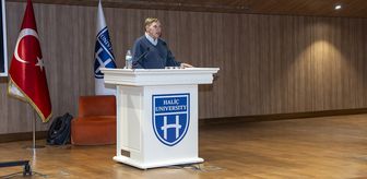 Astronot David Carl Hilmers Haliç Üniversitesi öğrencileriyle buluştu