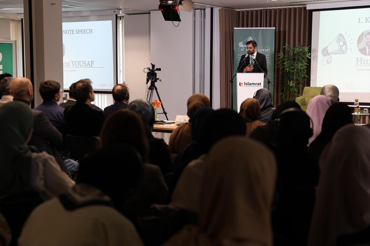 Müslüman Gençler İçin Eğitim Programı