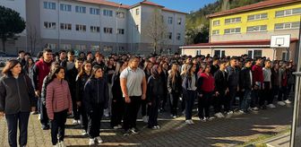 Ayancık'ta, okul saldırılarında hayatını kaybedenler anıldı