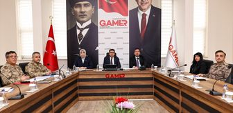 Bakan yardımcıları Tuncay ve Yiğitbaşı, Tunceli'de Gülistan Doku soruşturmasına ilişkin toplantıya katıldı