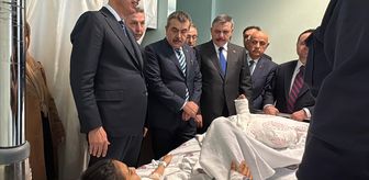 Bakanlar Kahramanmaraş'taki silahlı saldırıda yaralananları ziyaret etti