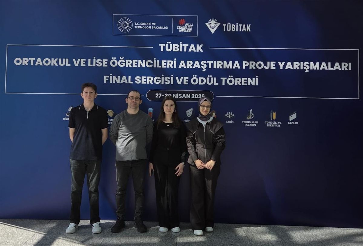 Balıkesirli öğrenciler TÜBİTAK Türkiye finallerinden ödüllerle döndü