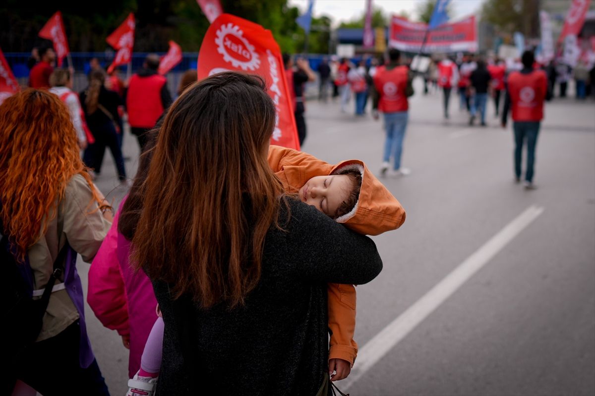Başkentte 1 Mayıs Emek ve Dayanışma Günü kutlandı
