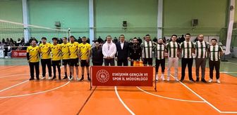 Beylikova'da kurumlar arası voleybol turnuvasında finalistler belli oldu