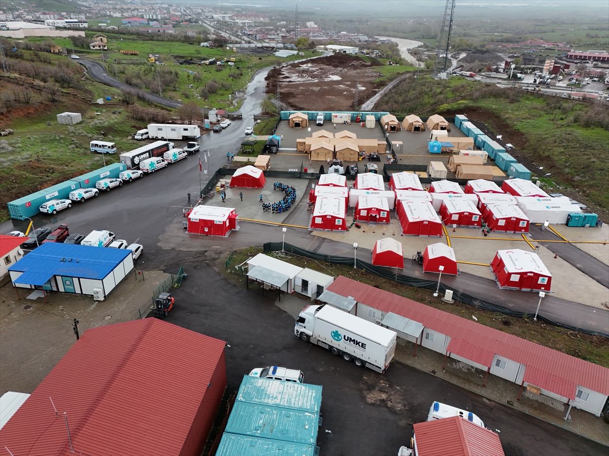 Bingöl UMKE Lojistik ve Operasyon Merkezi, Dünya Sağlık Örgütü'nün bayrak teslimine hazırlanıyor
