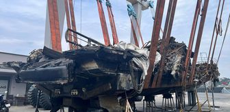 Bodrum'da yanarak batan 7 motoryatın enkazı denizden çıkarıldı