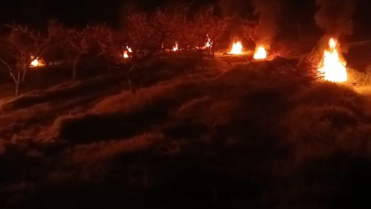 Bolu'da çiftçiler zirai don mesaisi yaptı