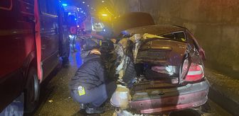 Bolu Dağı Tüneli'nde tırın arızalanan otomobile çarpması sonucu 5 kişi yaralandı