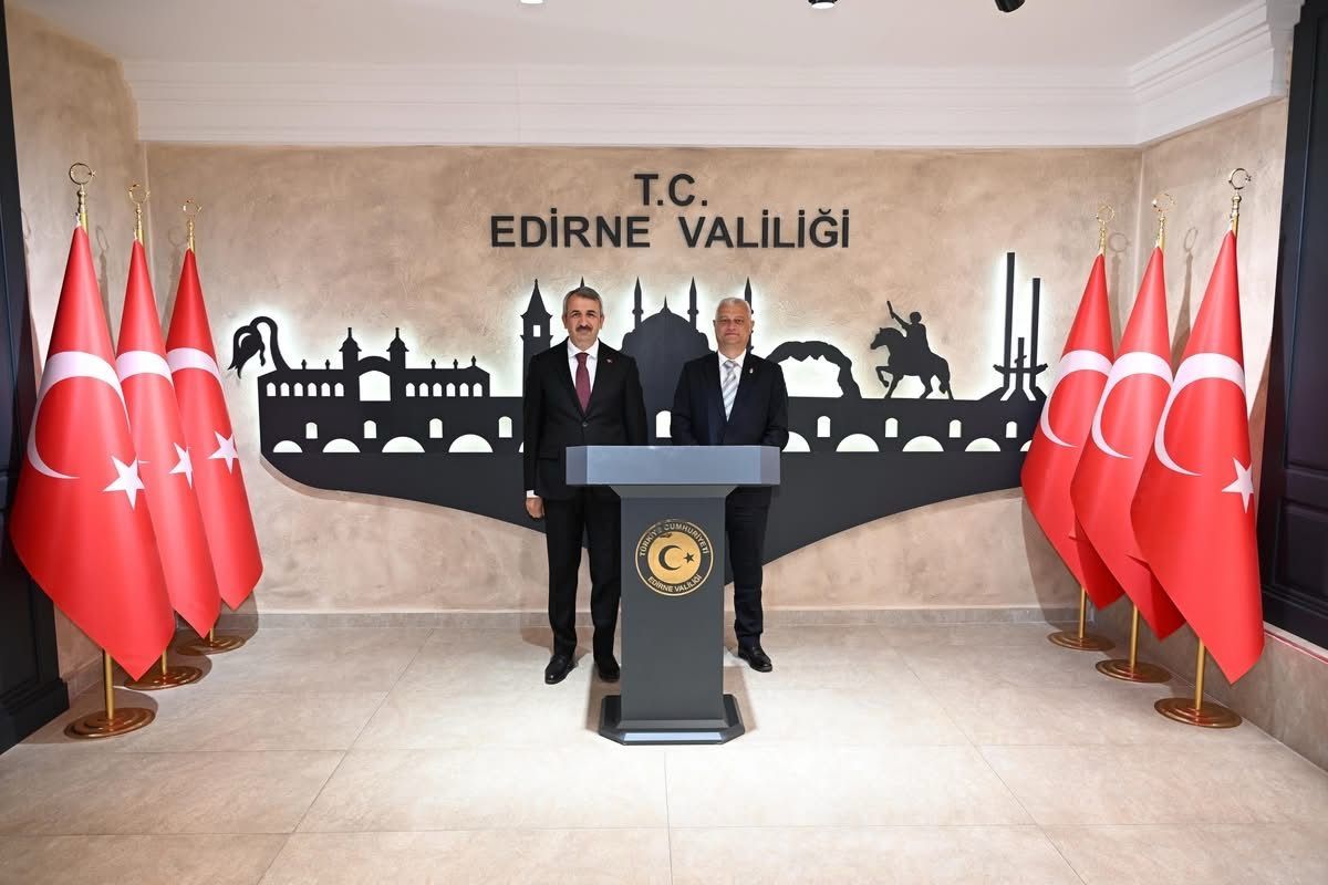 Bulgaristan Cumhuriyeti İçişleri Bakanı Dechev, Edirne Valisi Yunus Sezer'i ziyaret etti