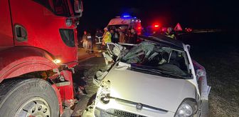 Burdur'da otomobil ile kamyonun çarpıştığı kazada 1 kişi öldü, 5 kişi yaralandı