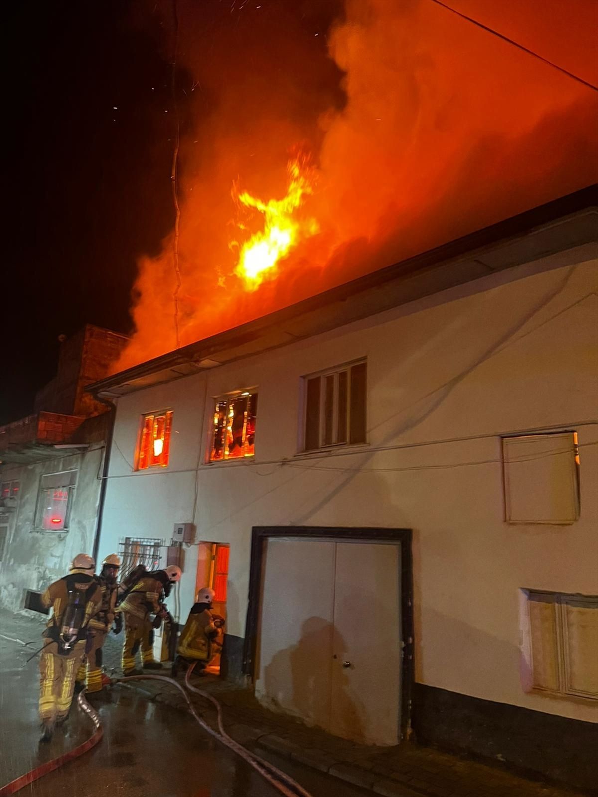 Bursa'da evde çıkan yangında 1 kişi öldü