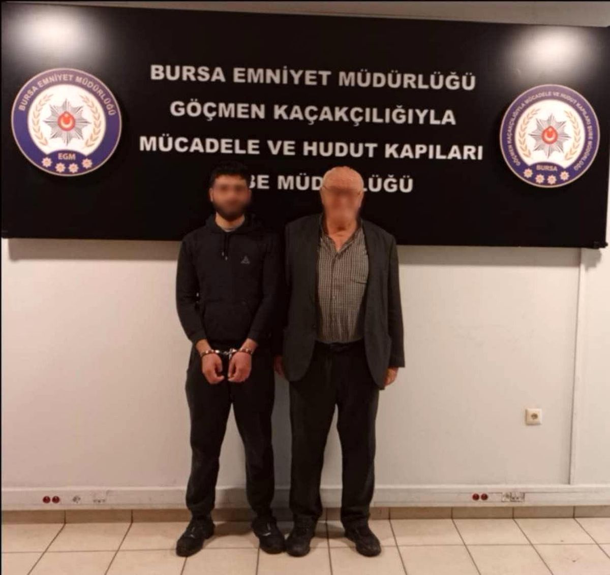 Bursa'da kiralık evde kaçak göçmen ağı polis operasyonuyla çökertildi