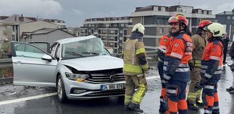 Çekmeköy'de trafik kazasında 4 kişi yaralandı