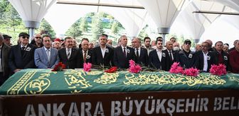 CHP Genel Başkanı Özel, gazeteci yazar Rahmi Yıldırım'ın cenaze törenine katıldı