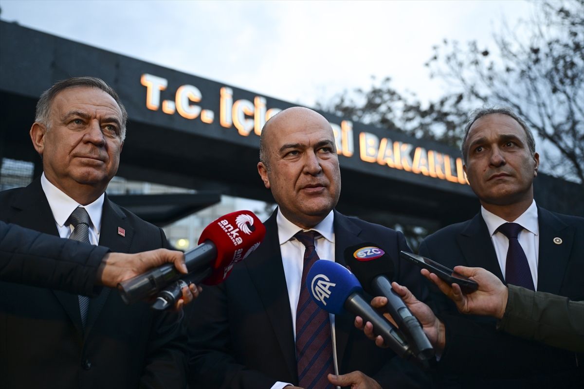 CHP heyetinden İçişleri Bakanı Çiftçi'ye ziyaret