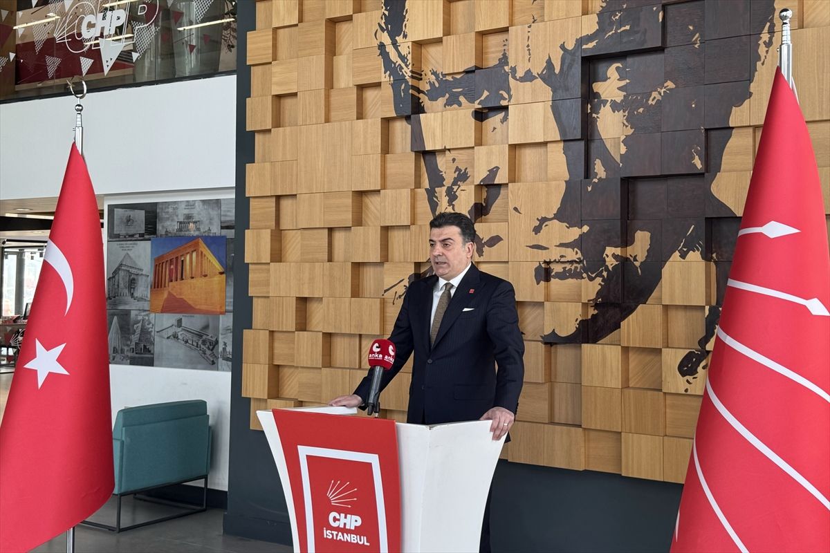 CHP Sözcüsü Emre İstanbul'da basın toplantısı düzenledi