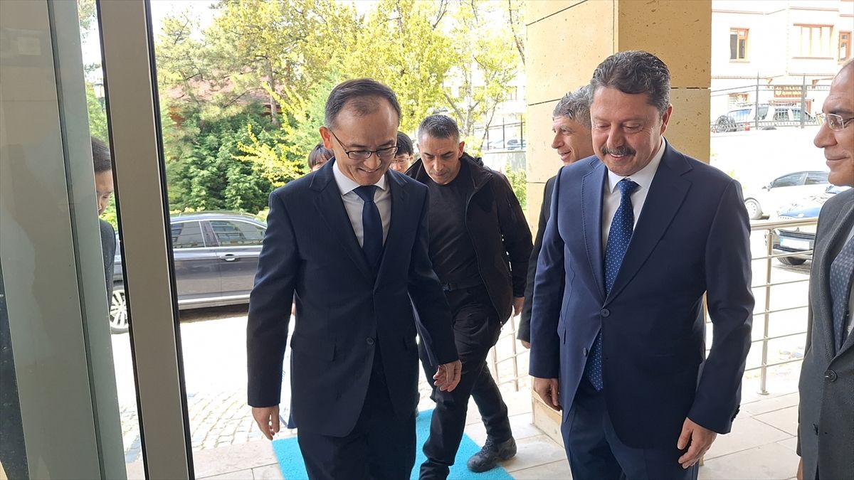 Çin'in Ankara Büyükelçisi Jiang Xuebin, Beypazarı'nda ziyaretlerde bulundu