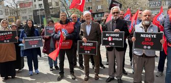 Çorlu'da Eğitim-Bir-Sen üyeleri okul saldırılarına ilişkin açıklama yaptı
