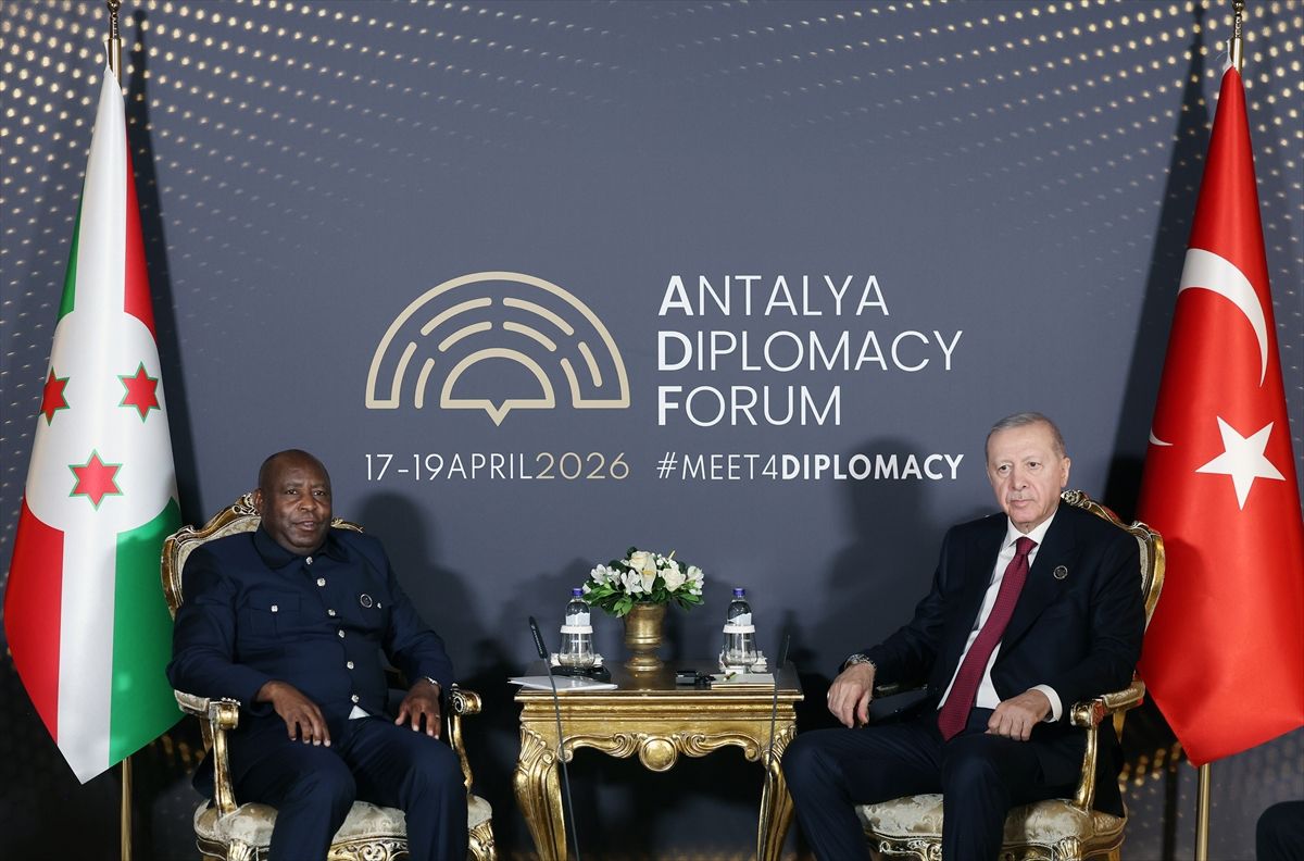 Cumhurbaşkanı Erdoğan, Burundi Cumhurbaşkanı Ndayishimiye ile görüştü