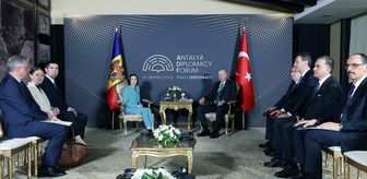 Cumhurbaşkanı Erdoğan, Moldova Cumhurbaşkanı Sandu ile görüştü