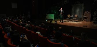 Devlet Tiyatroları Genel Müdürü Karadağlı, İzmir'de üniversite öğrencileriyle buluştu Açıklaması