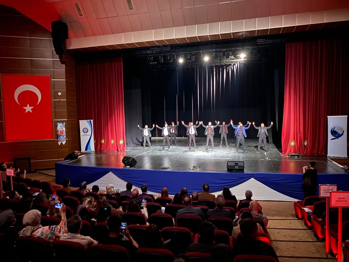 Diyarbakır'da '29 Nisan Dünya Dans Günü' etkinliği düzenlendi