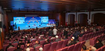 Diyarbakır'da, Türkiye 11. Uluslararası Hafızlık ve Kur'an-ı Kerim'i Güzel Okuma Yarışması'nın finali yapılıyor