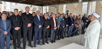 Diyarbakır ve çevre illerde Kahramanmaraş'taki okul saldırısında ölenler için gıyabi cenaze namazı kılındı