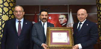 Doğu Anadolu İhracatçılar Birliği Başkanı Ömer Madırlı mazbatasını aldı