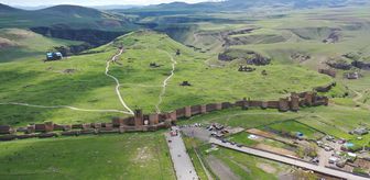 Doğu-Batı Dostluk ve İpek Yolu Rallisi ekibi Kars'a ulaştı
