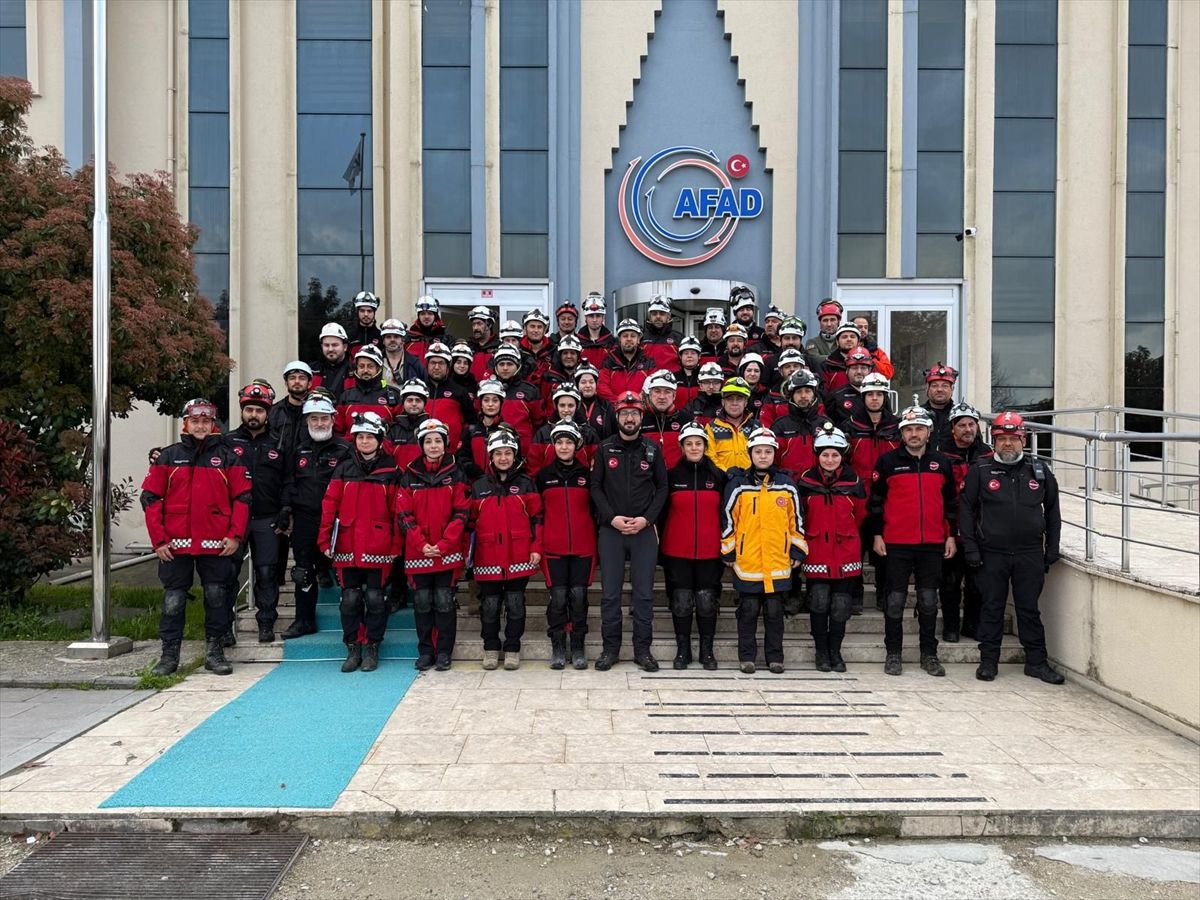 Düzce'de deprem tatbikatı düzenlendi