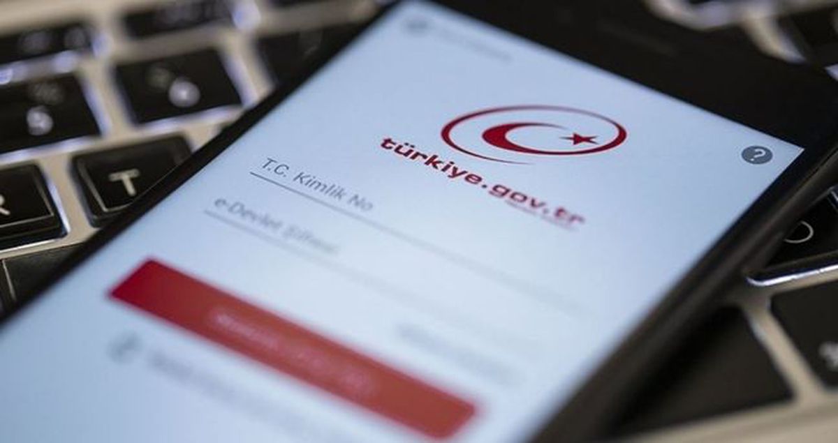 e-Devlet çöktü mü, e- Devlet sorun mu var, neden girilmiyor? 7 Nisan e-Devlet ne zaman düzelecek?