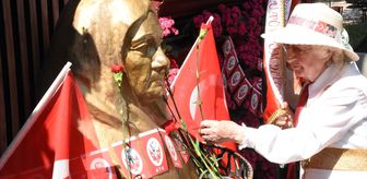 Edirne'de Anneler Günü dolayısıyla tören düzenlendi