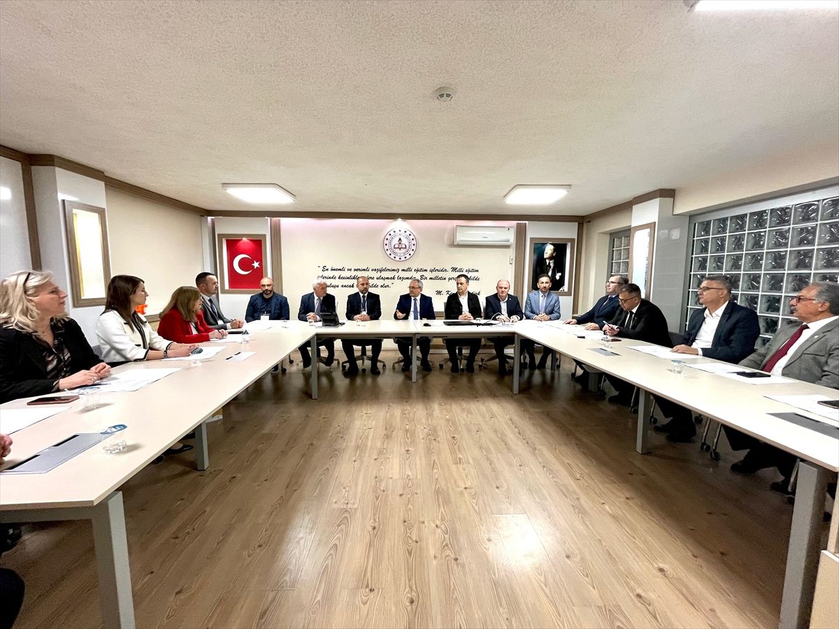 Edirne'deki bazı okullar ile Kosova'daki eğitim kurumları arasında iş birliği protokolü imzalandı