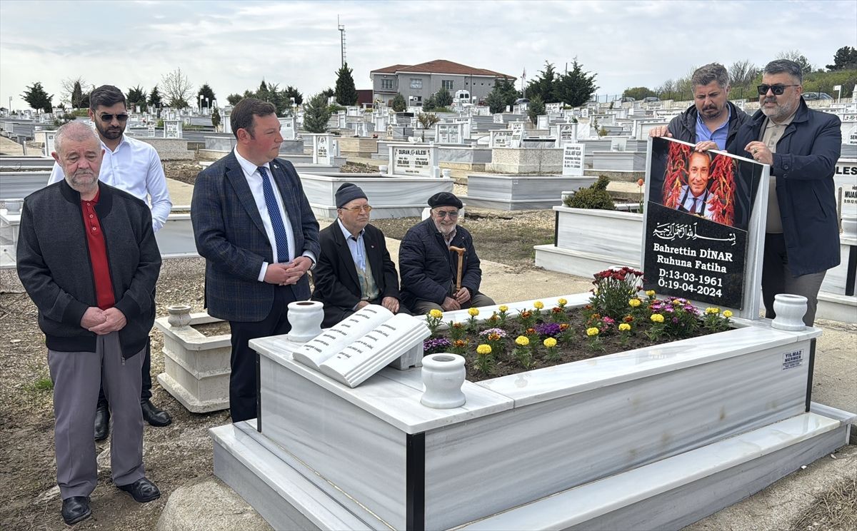Edirne'nin turizm elçisi Bahri Dinar kabri başında anıldı