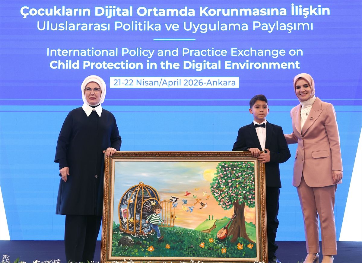 Emine Erdoğan "Çocukların Dijital Ortamda Korunmasına İlişkin Uluslararası Politika ve Uygulama Paylaşımı"...