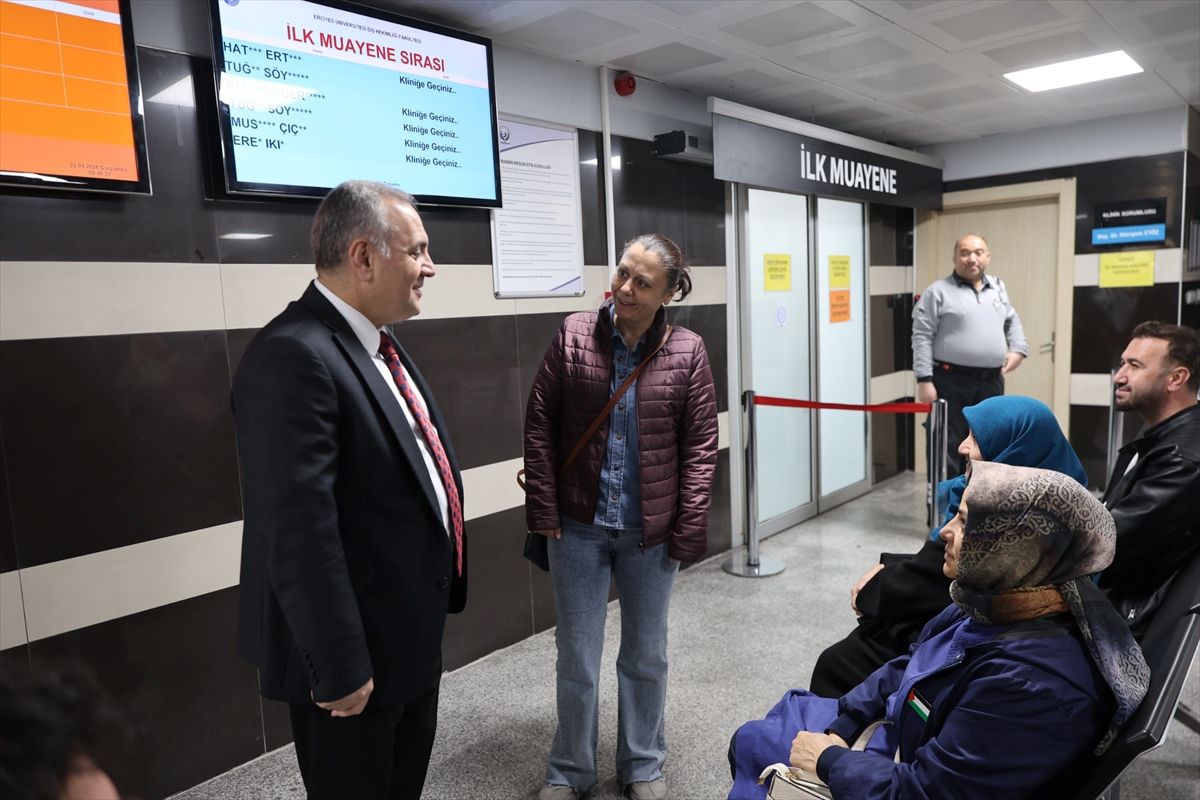 ERÜ Rektörü Prof. Dr. Altun, Diş Hekimliği Fakültesi'ni ziyaret etti