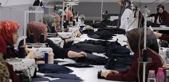 Erzincan'da kurulu tekstil atölyesi kadınların emek gücüyle adeta fabrikaya dönüştü