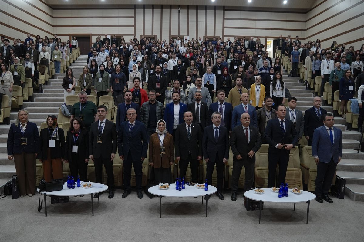 Erzurum'da 'Vakanın Zirvesi Ulusal Tıp Kongresi' düzenlendi