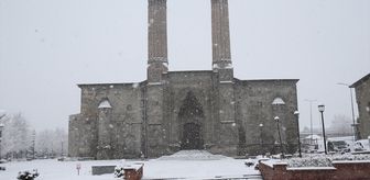 Erzurum, Kars, Ardahan ve Tunceli'de kar etkisini sürdürüyor