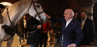 Eski TBMM Başkanı Kahraman, 'Asırlık Gece' dizisi için kamera karşısına geçti