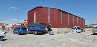 Eskişehir'de bacakları iş makinesine sıkışan işçi yaralandı